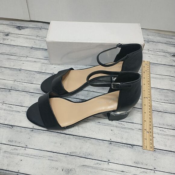 Bella Vita Woman's SZ 12W Black Fitz Lucite Block Heel . Condition is Pre-owned - Picture 8 of 8